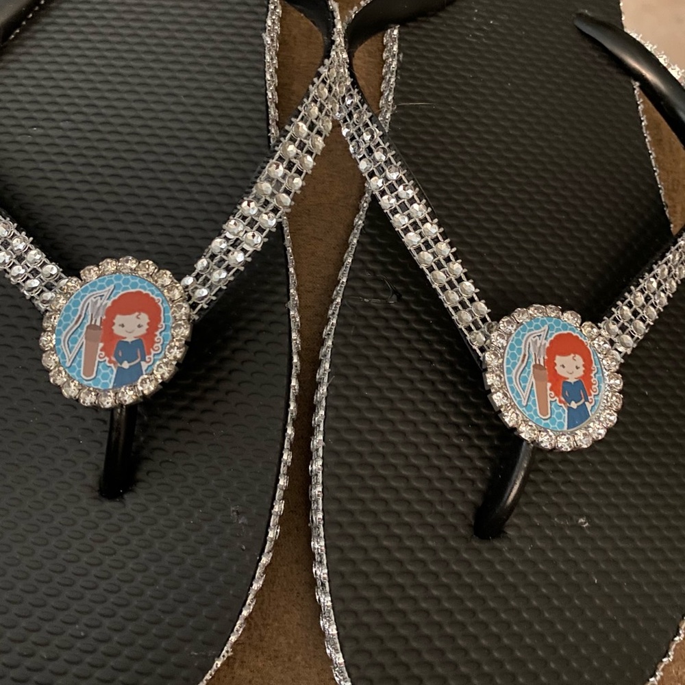 Merida flip flops
